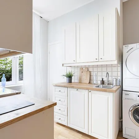 Budget In The Centre Homestay *