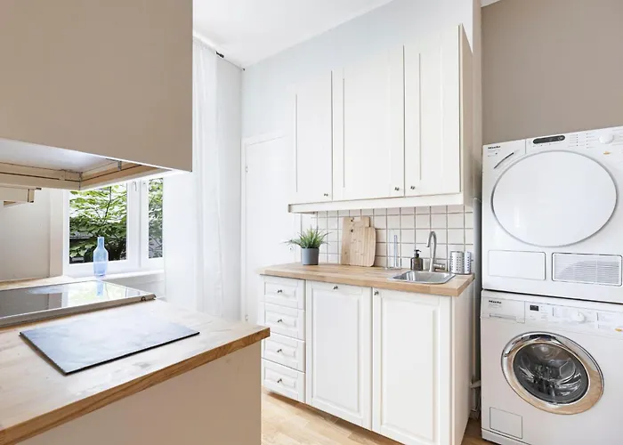 Budget In The Centre בית אירוח *